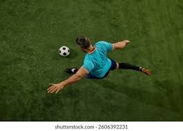 全国春季游泳锦标赛：何峻毅、张展硕夺金